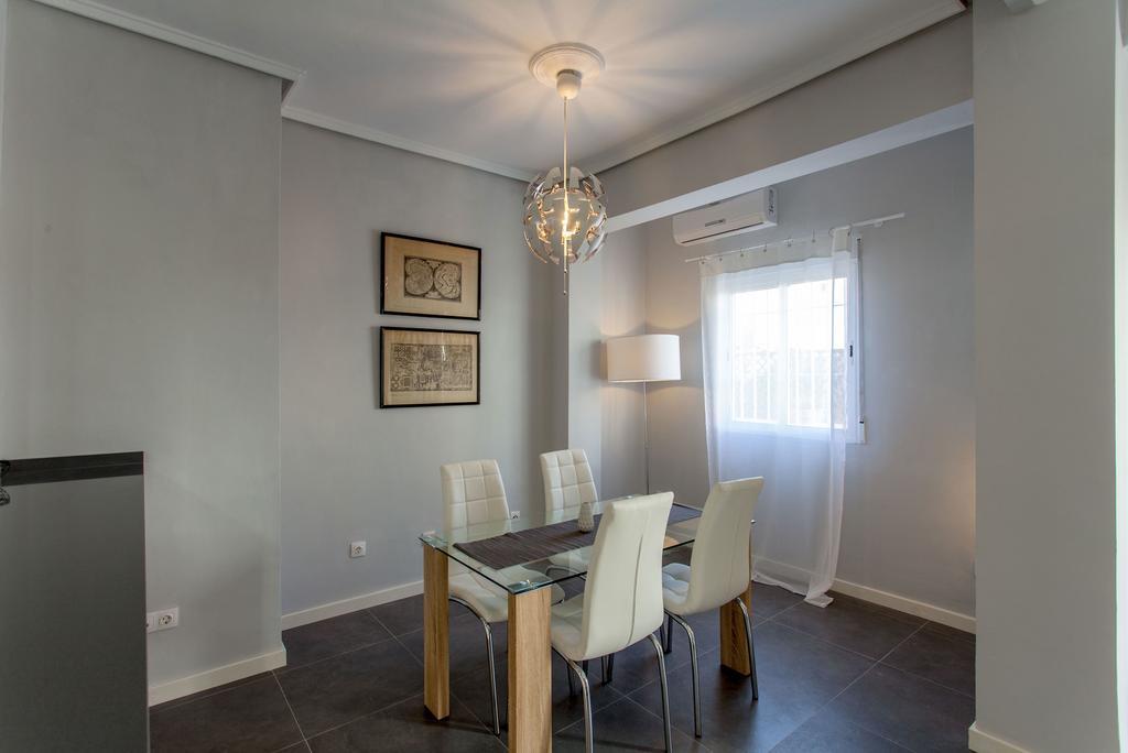 Apartment Of Arts And Sciences 1