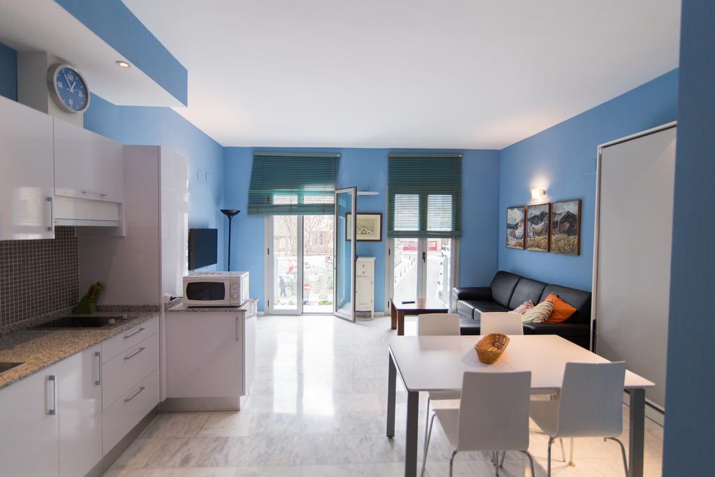 Mr Flats Apartment