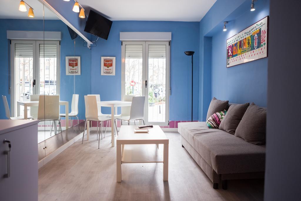 Mr Flats Apartment *