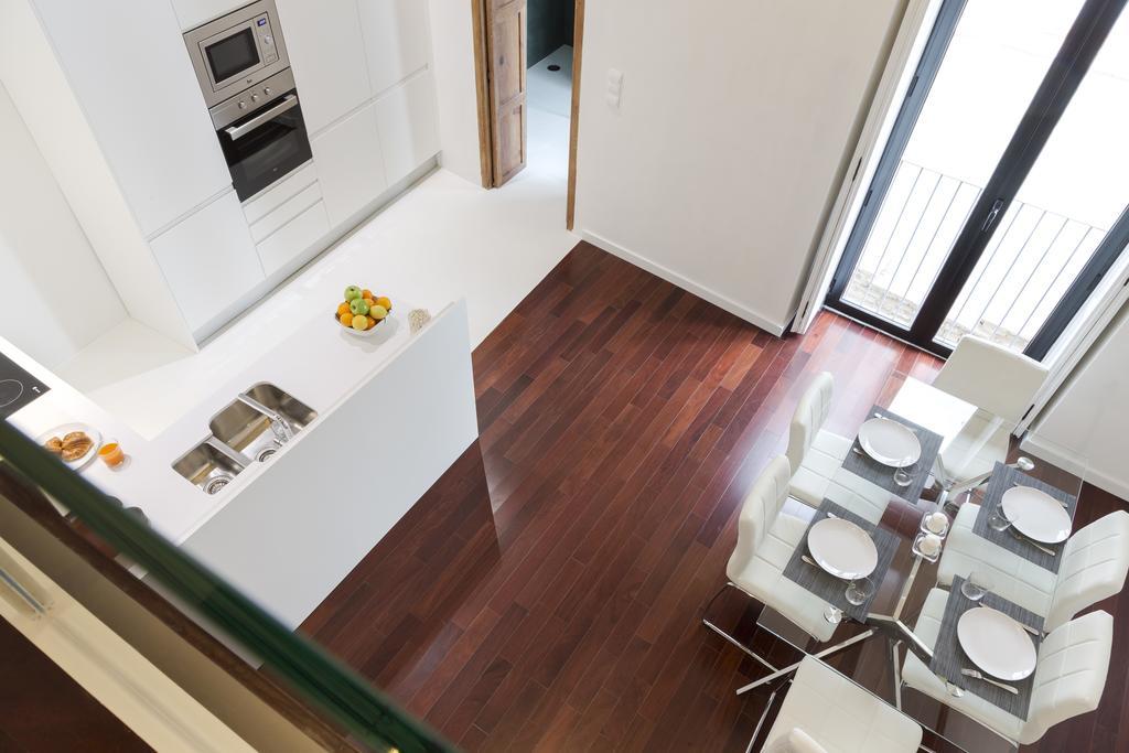 Downtown Apartment *