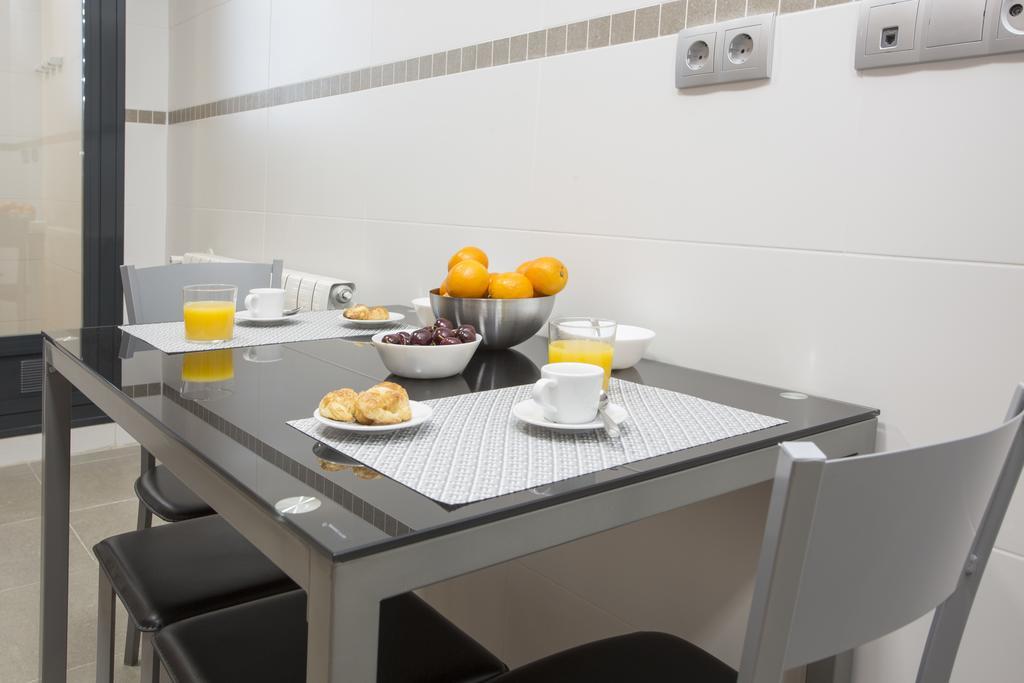 Apartment Singularstays Opera Valencia