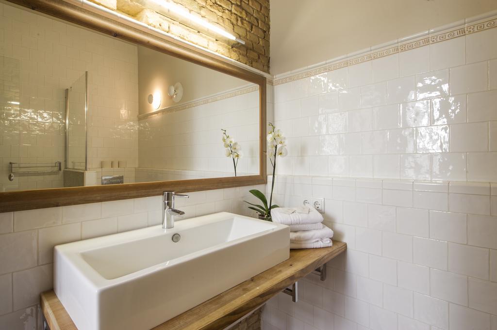 Sueca With Terrace Ruzafa Mid-term Apartment Valencia