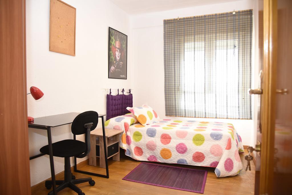 Blasco Ibanez - Playa Apartment *