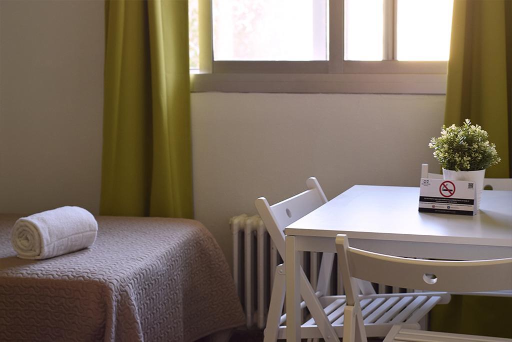 Suits You: Adults-only Centro Historico With Auto Check-in 2* Valência