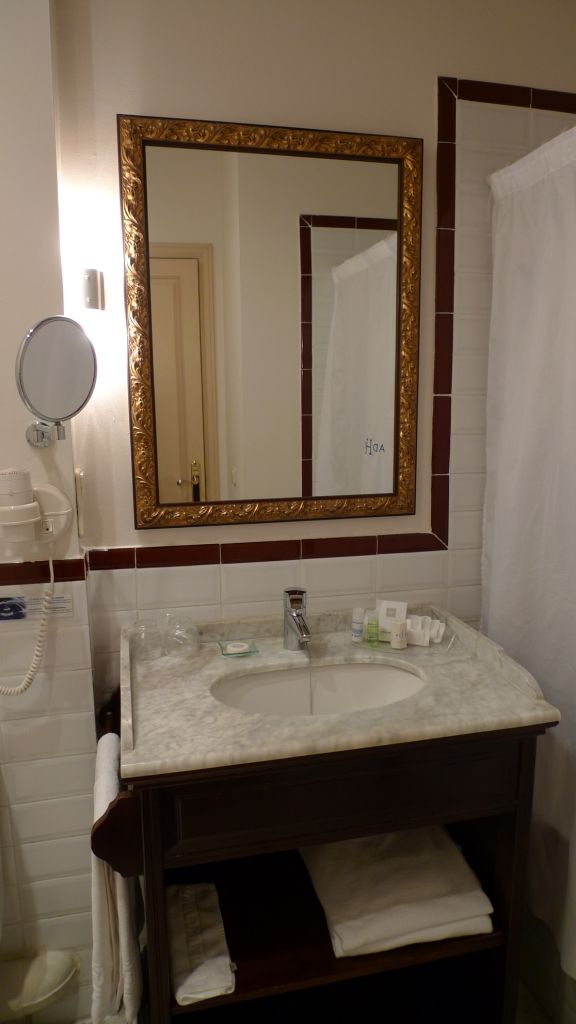 Ad Hoc Monumental 1881 Hotel 3*