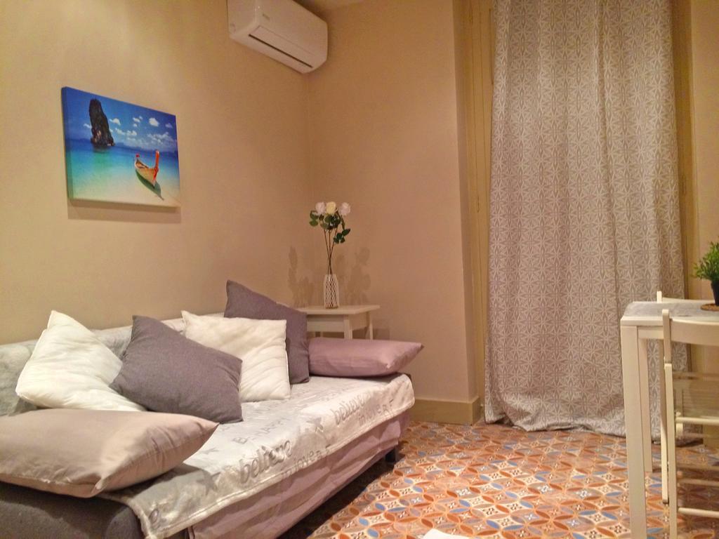 Aloy Modern Flat Apartment