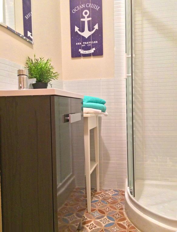 Apartment Aloy Modern Flat