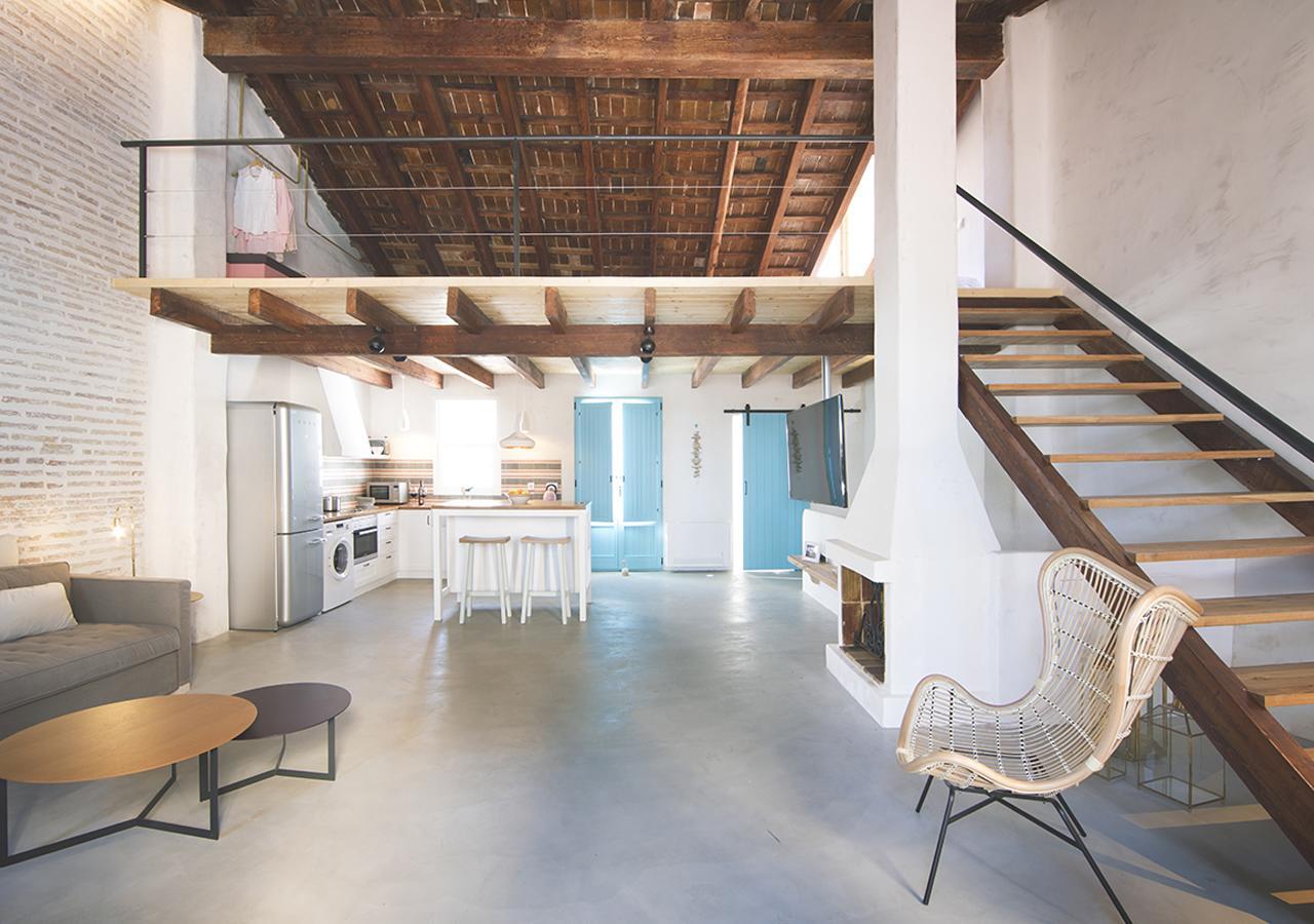La Mas Bonita Apartment *