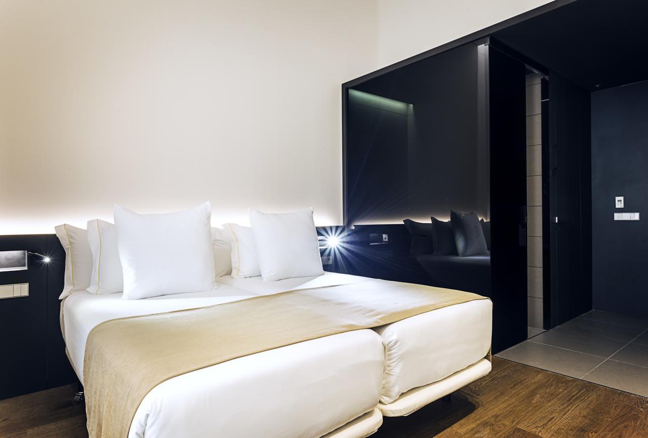 One Shot Mercat Hotel 4*