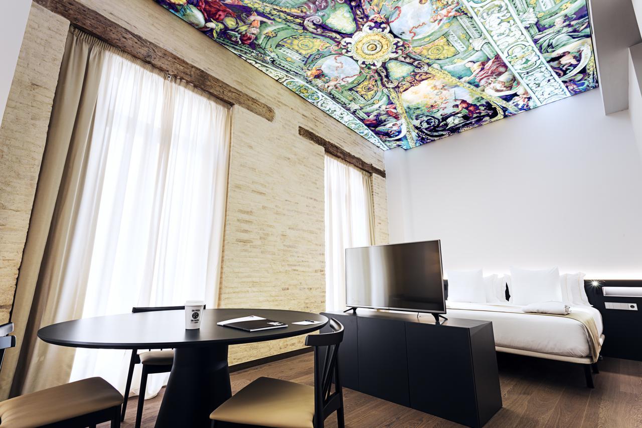 One Shot Mercat Hotel 4*