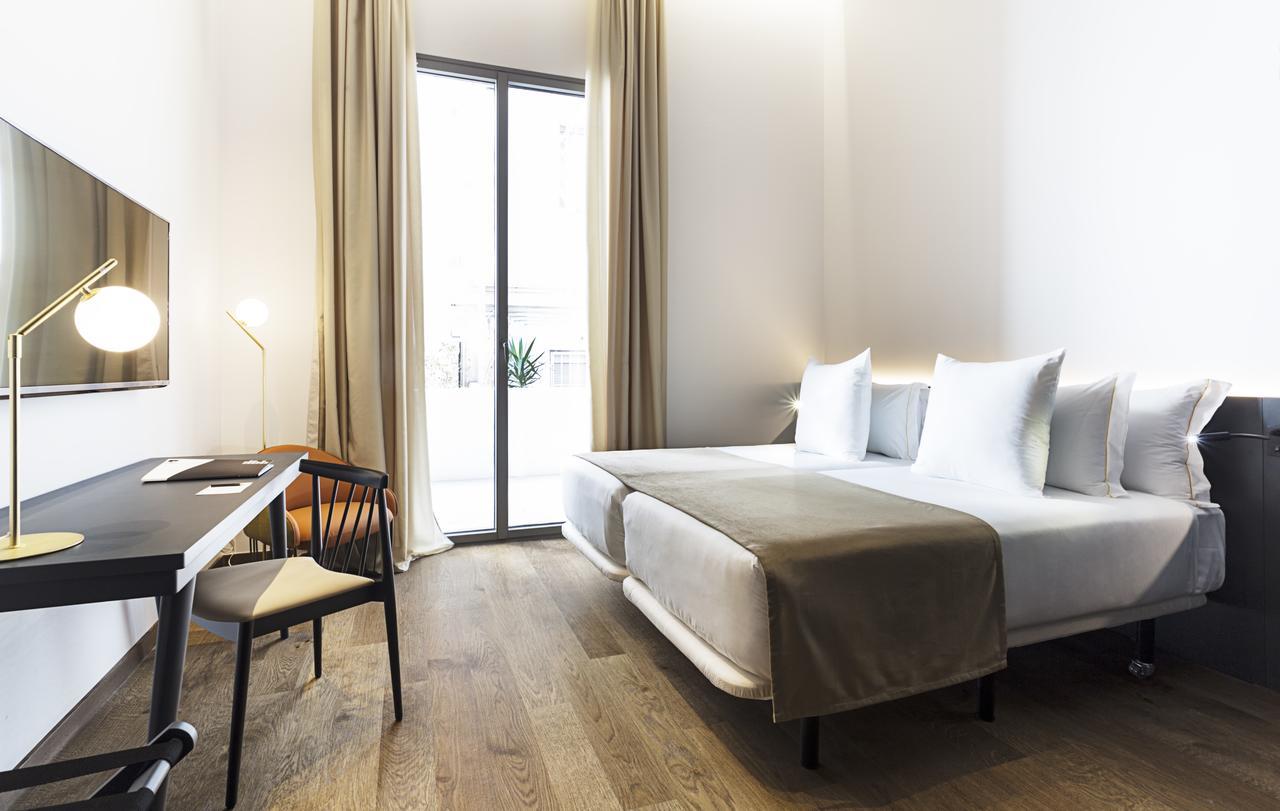 One Shot Mercat Hotel 4*