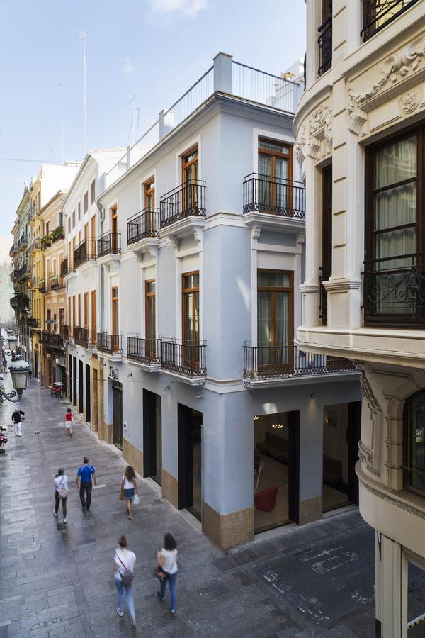 One Shot Mercat 4* Valencia