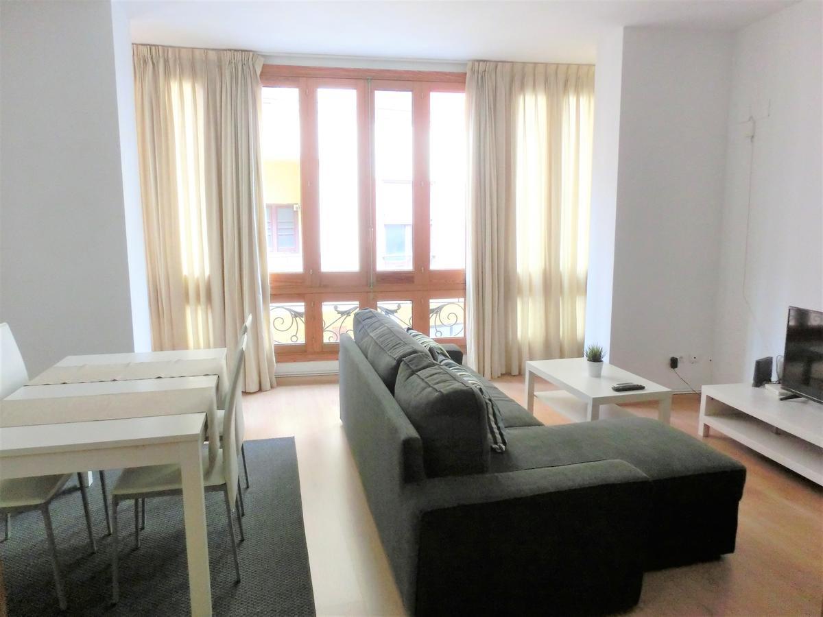 Total Mercat Apartment Valencia