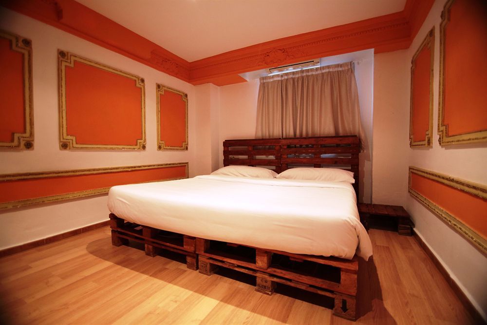 Guest house Casual Civilizaciones 2*
