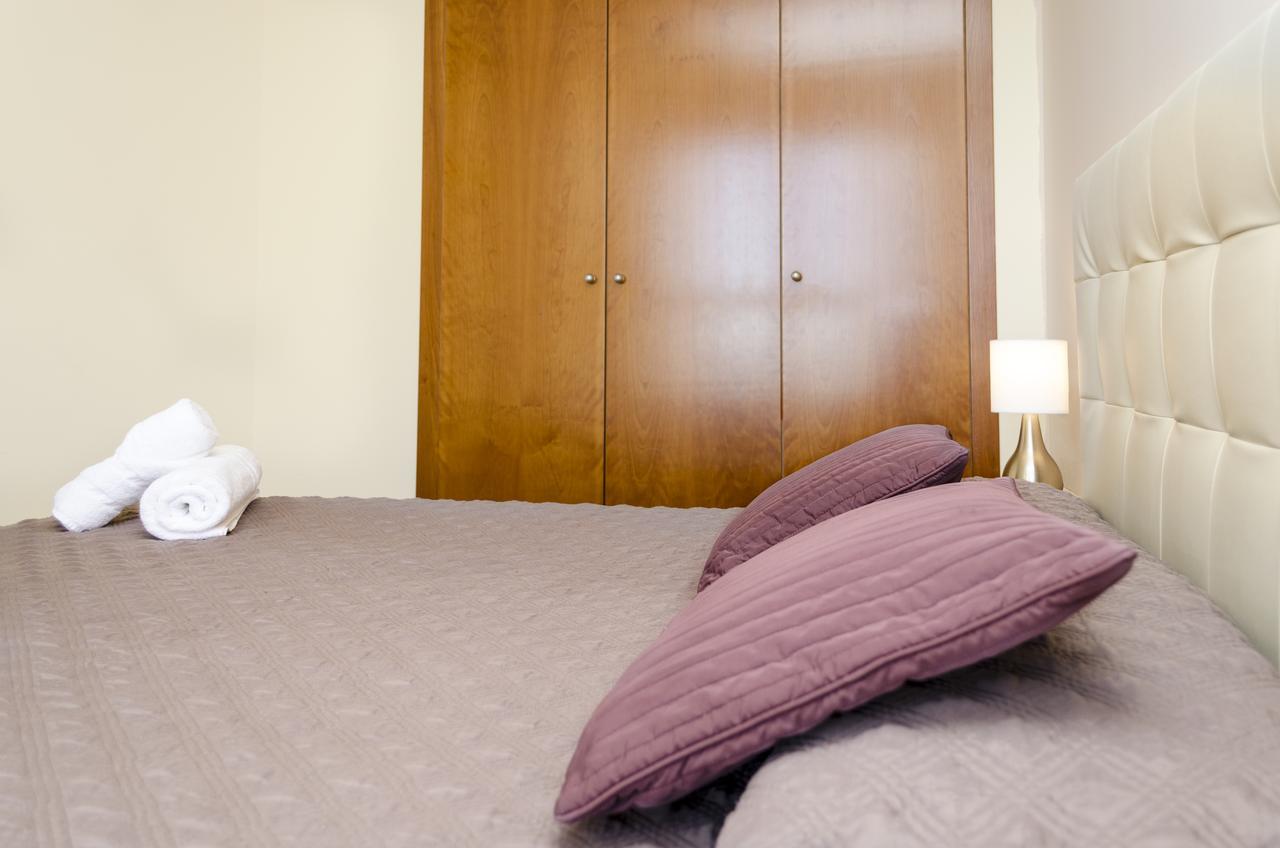 Apartup Blue Opera View