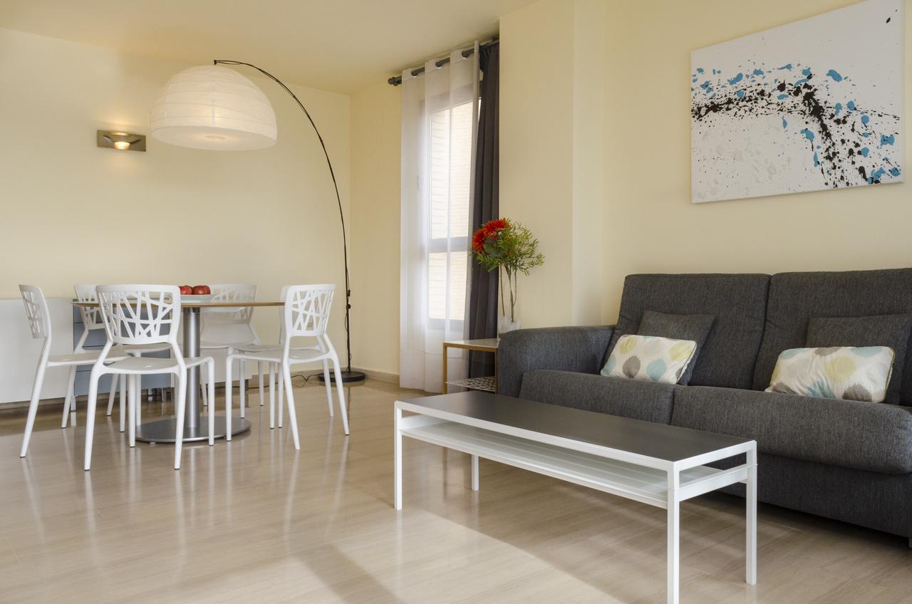 Apartup Blue Opera View *