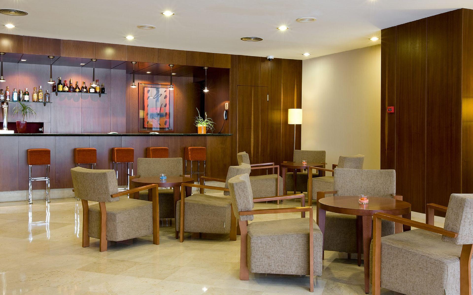 Nh Ciudad De 3* Valencia