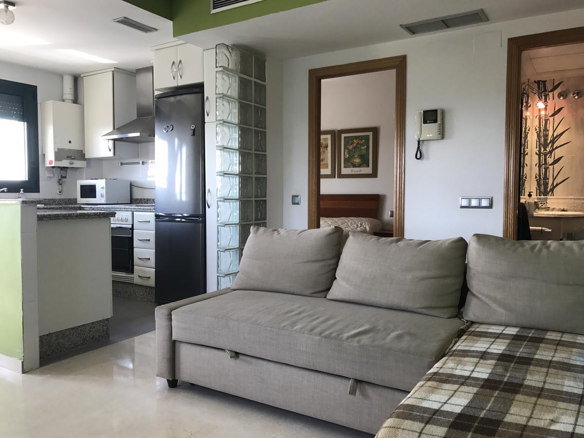 Oceanografic Apartment *