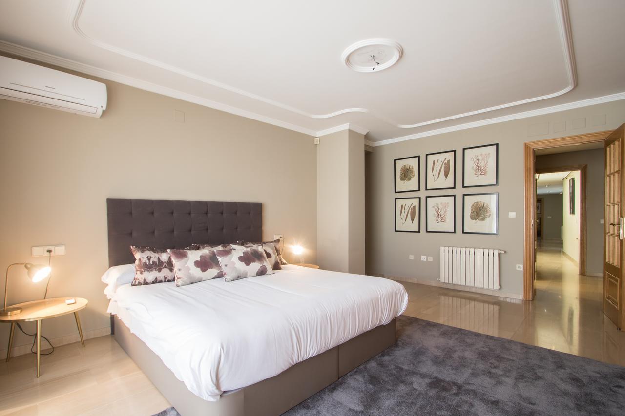 Boutique Ayuntamiento Apartment Valencia