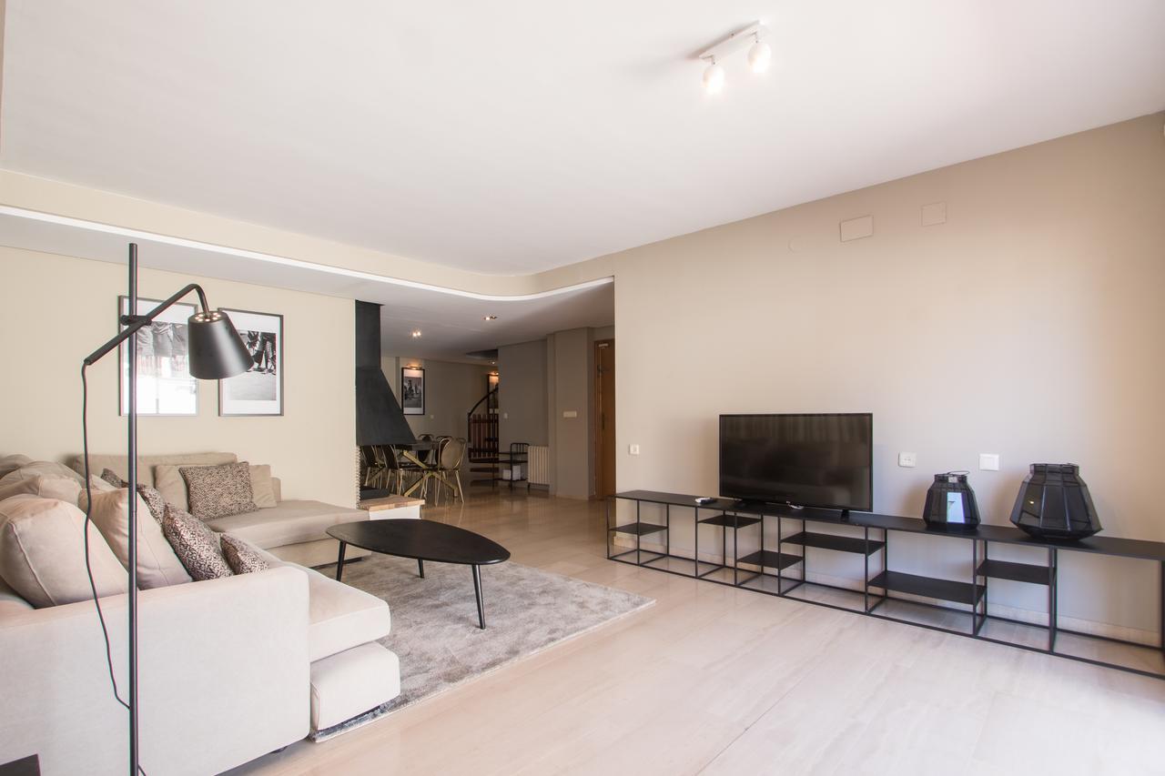 Boutique Ayuntamiento Apartment Valencia