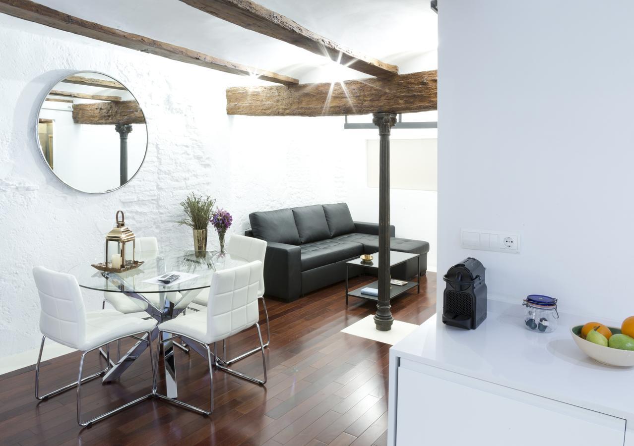 Downtown Apartment *