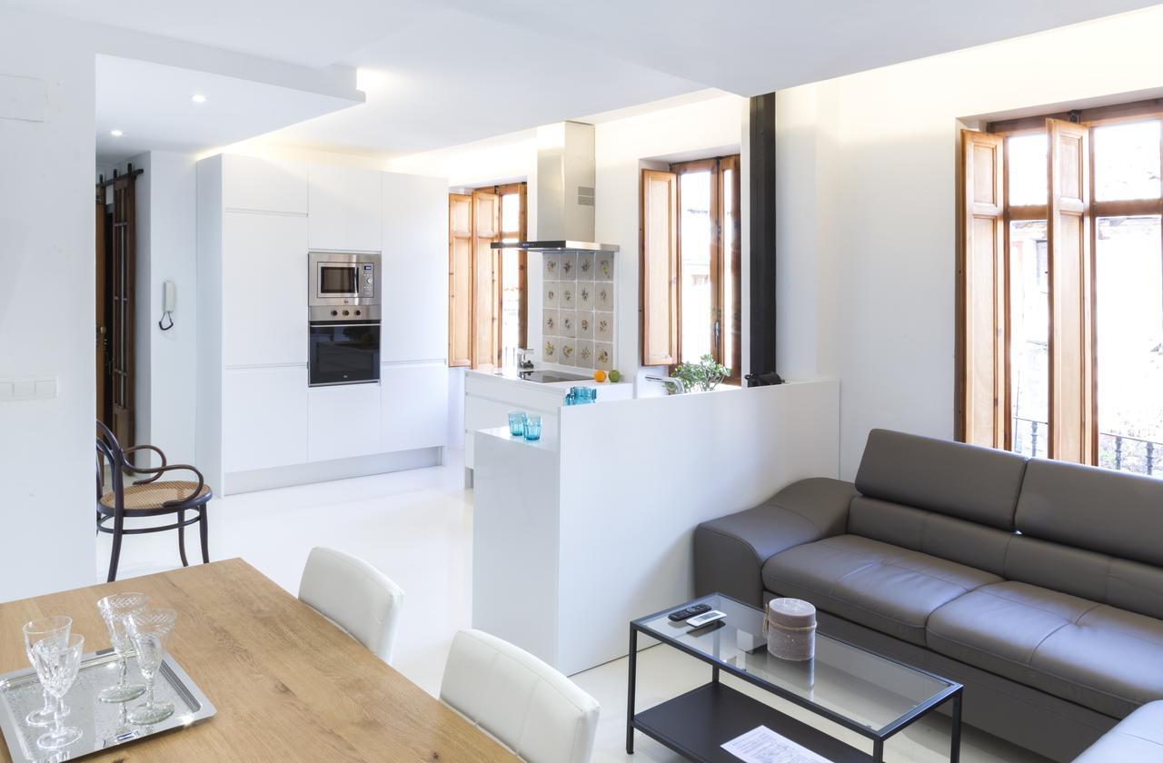 Downtown Apartment