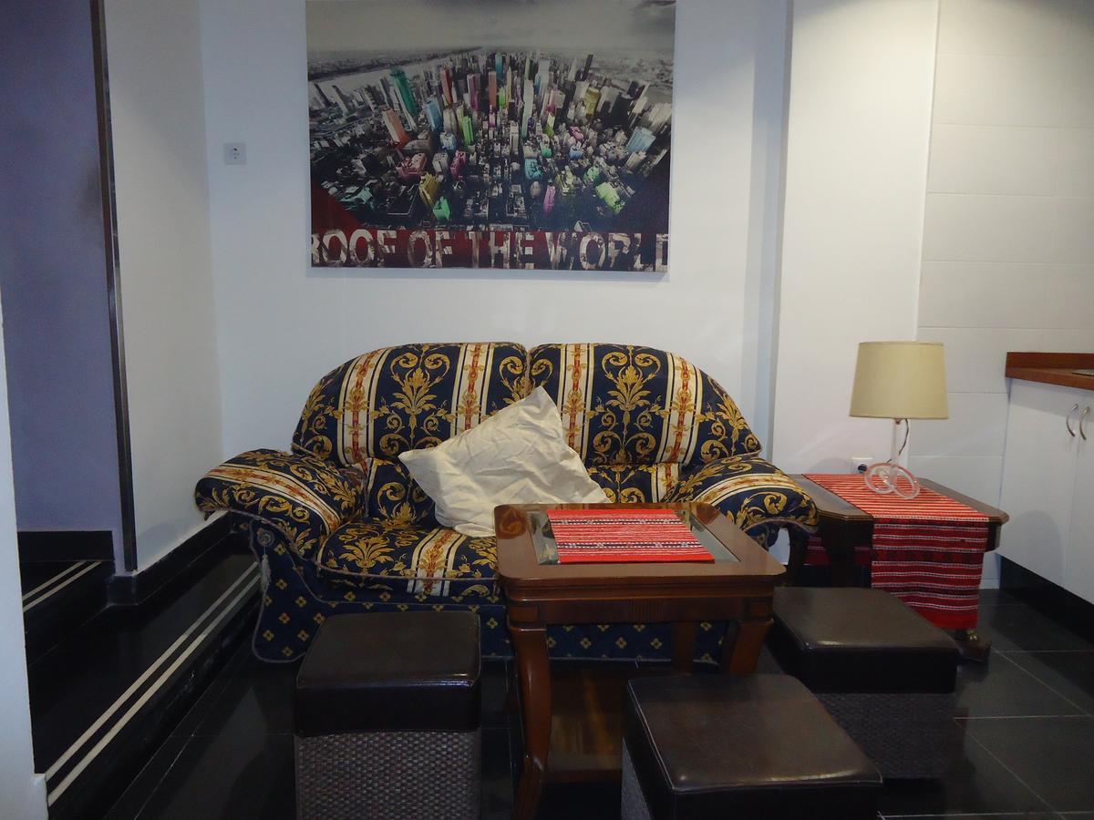 Bed & Breakfast Centro Calle Cerrajeros