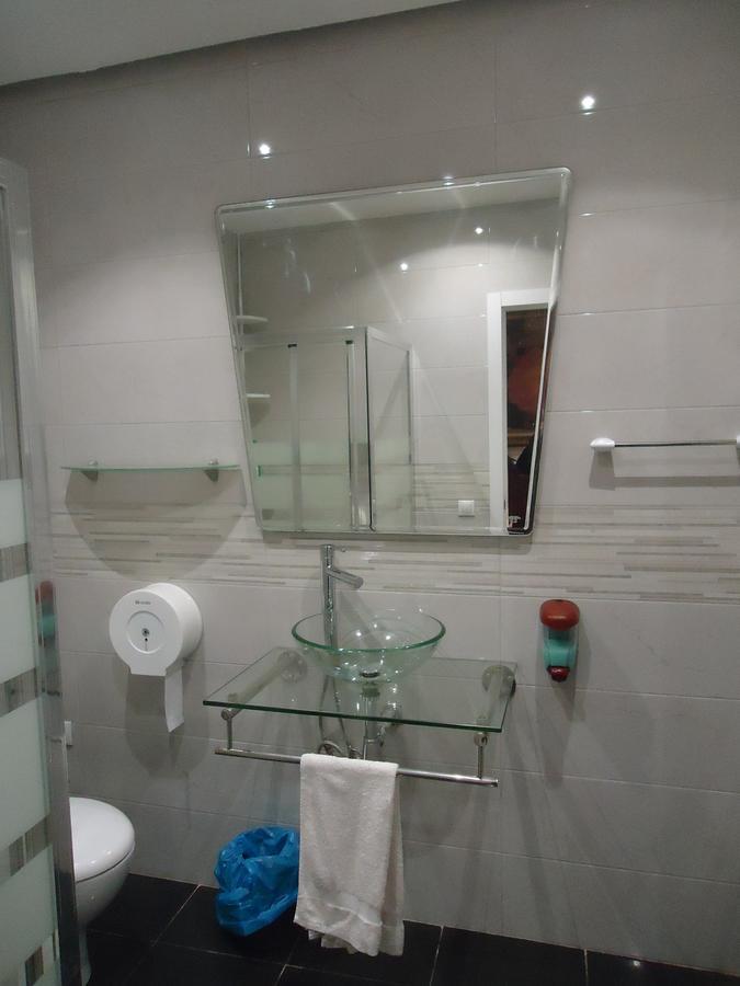 Bed & Breakfast Centro Calle Cerrajeros