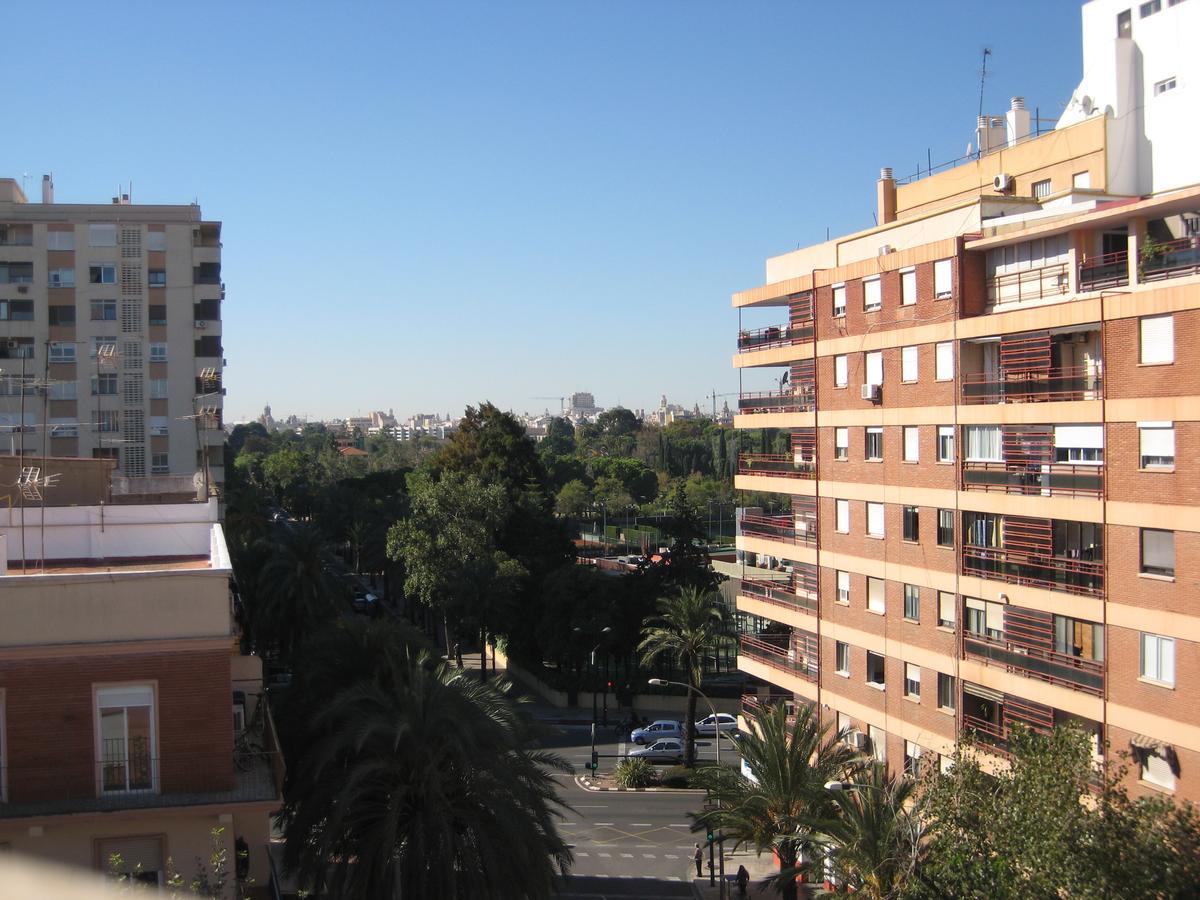 Realrent Jardines De Viveros Apartment *
