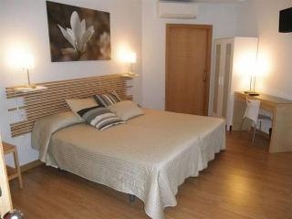 Dormavalencia Regne Guest house *