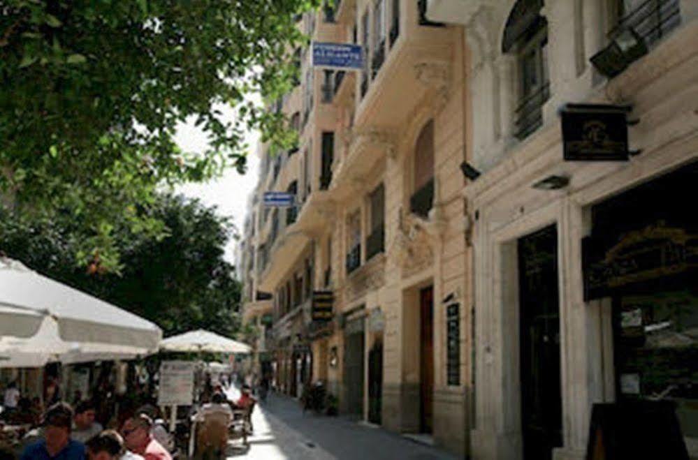 Alicante By Moontels