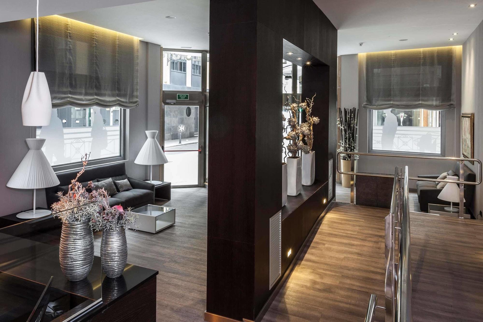 Hotel Catalonia Excelsior 4*
