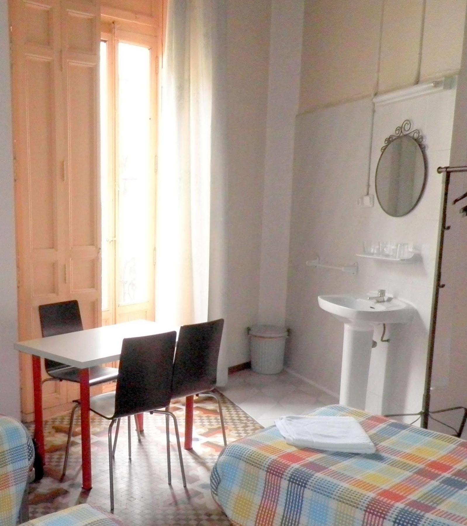 Universal Guest house Valencia