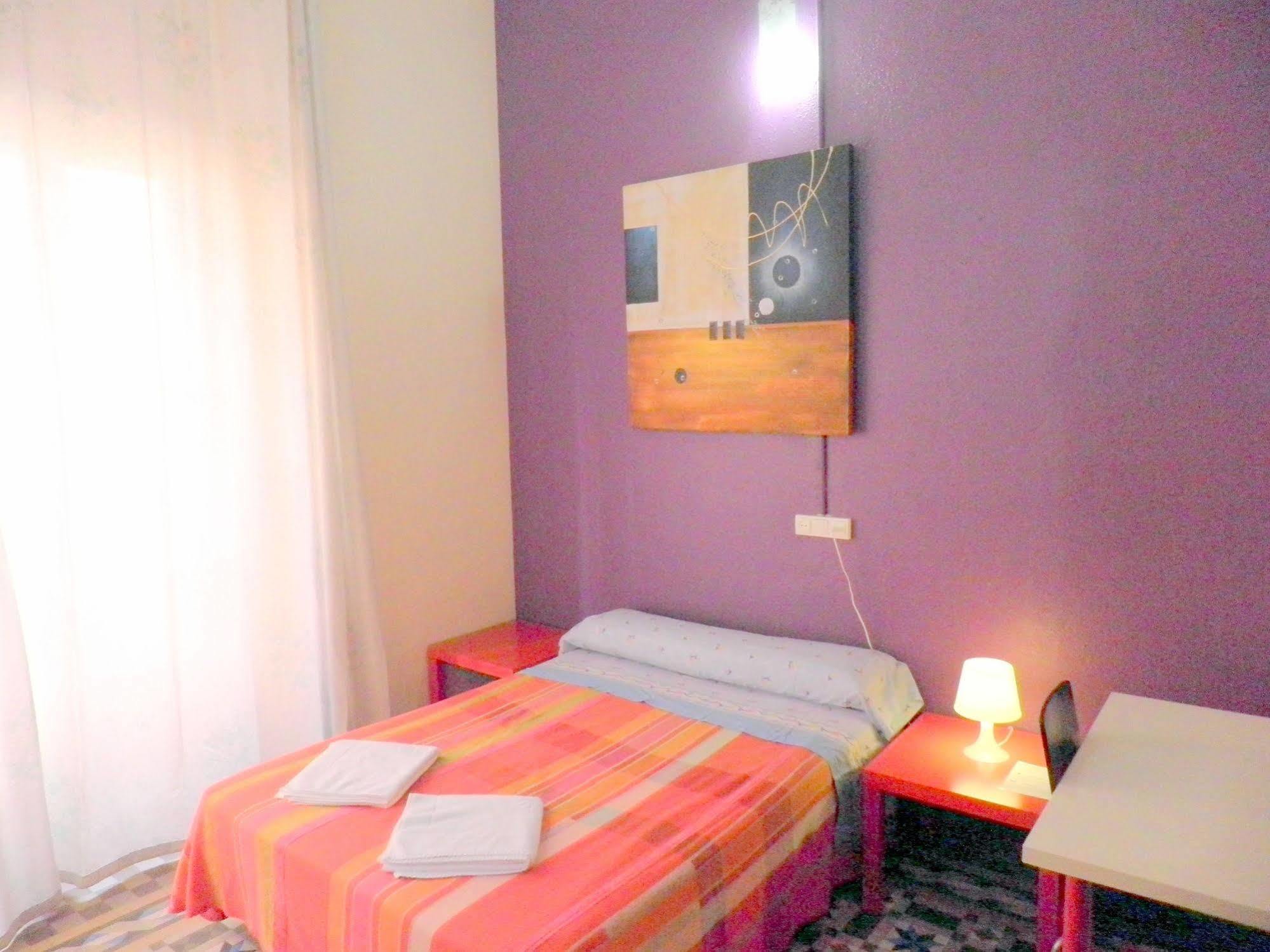 Guest house Universal Valencia