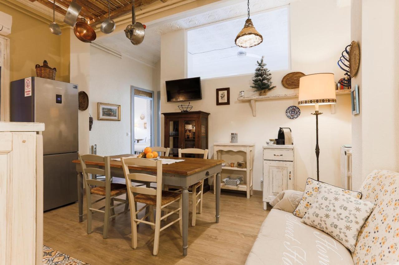 Live In Chianti By Concept Flats Apartment Valencia