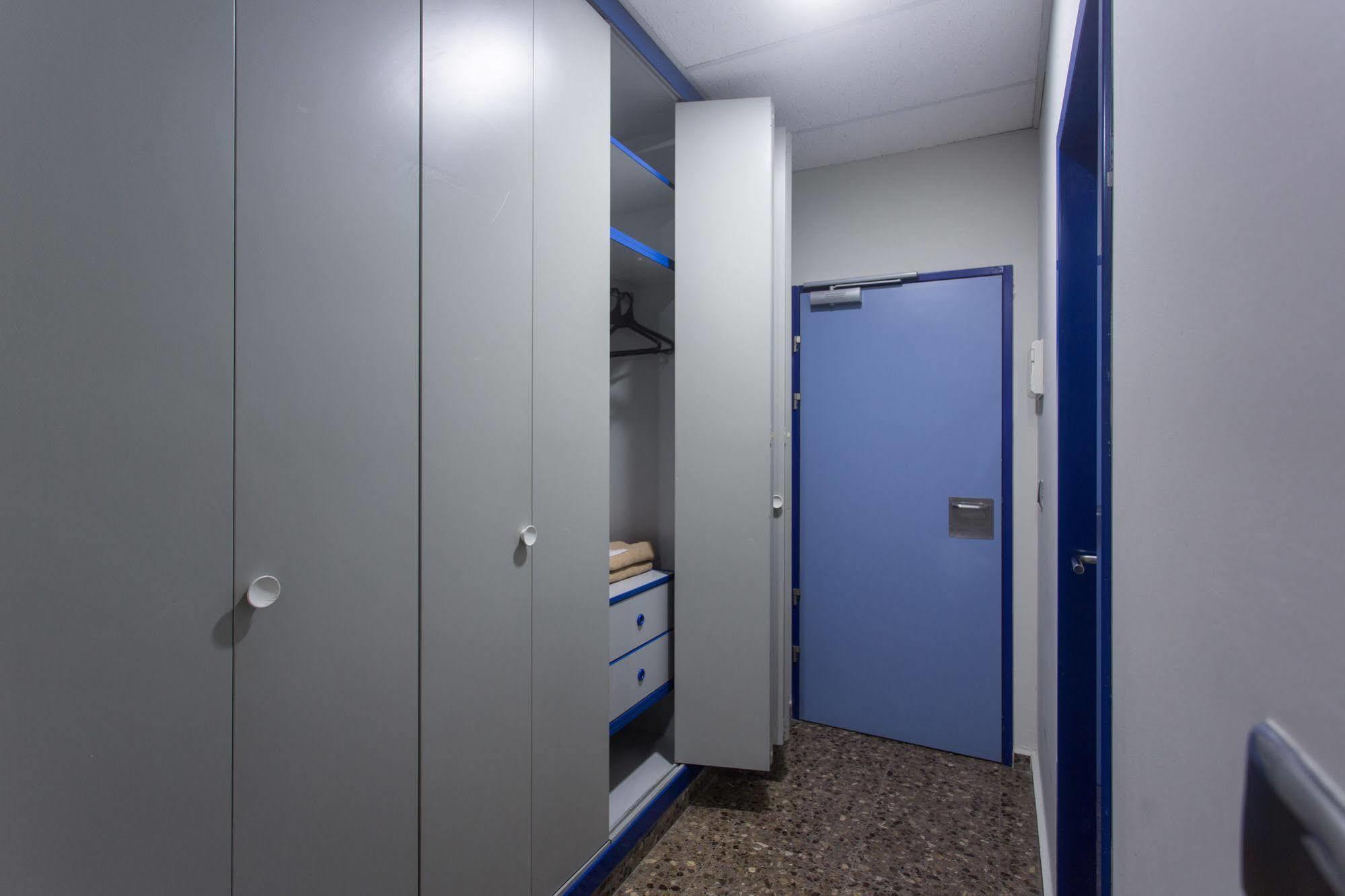 Juvenil Colegio Mayor Galileo Galilei Apartment