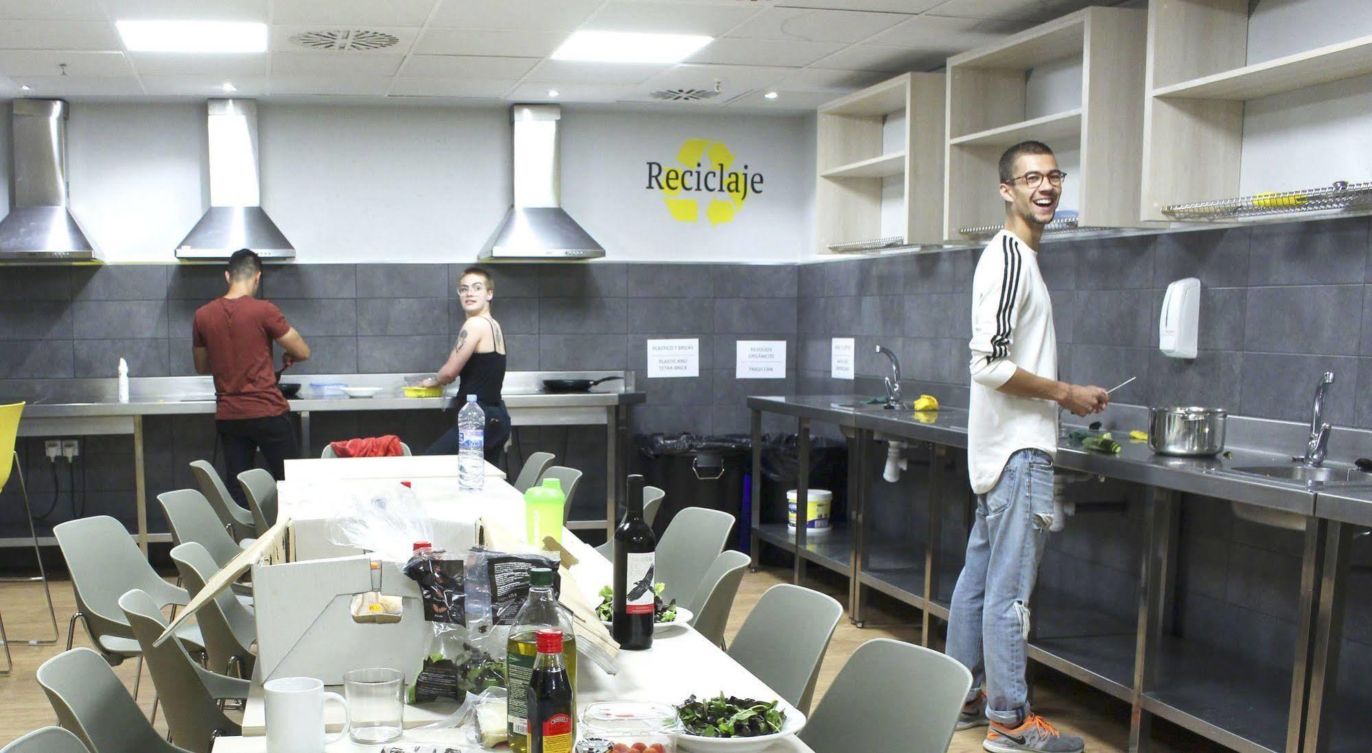Appartement Juvenil Colegio Mayor Galileo Galilei *
