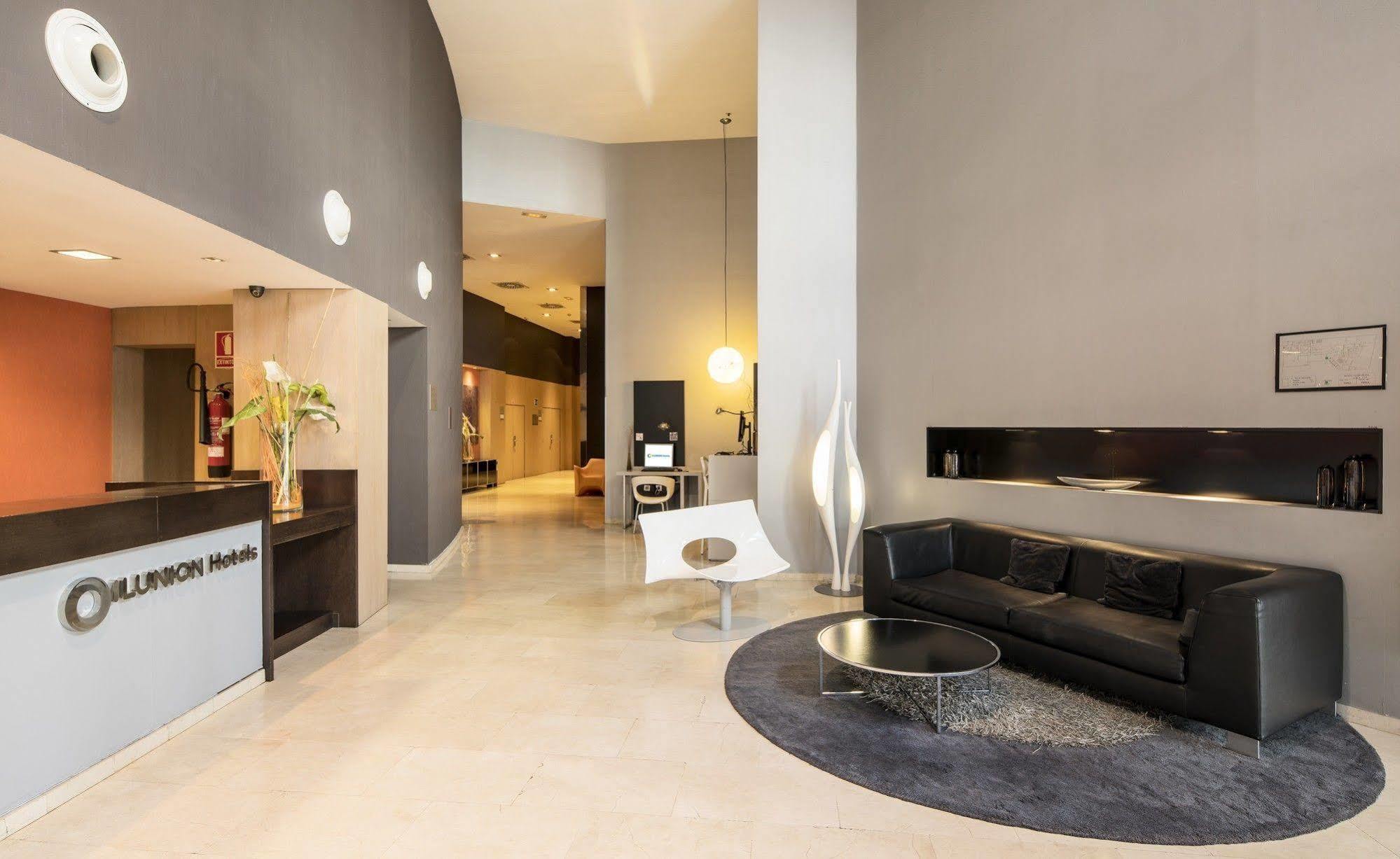 Ilunion Aqua 3 Hotel 3*