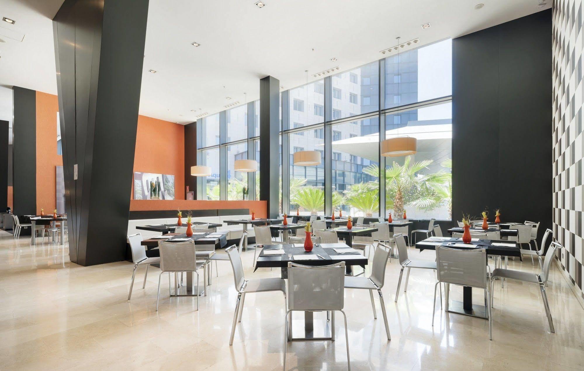 Ilunion Aqua 3 Hotel Valencia