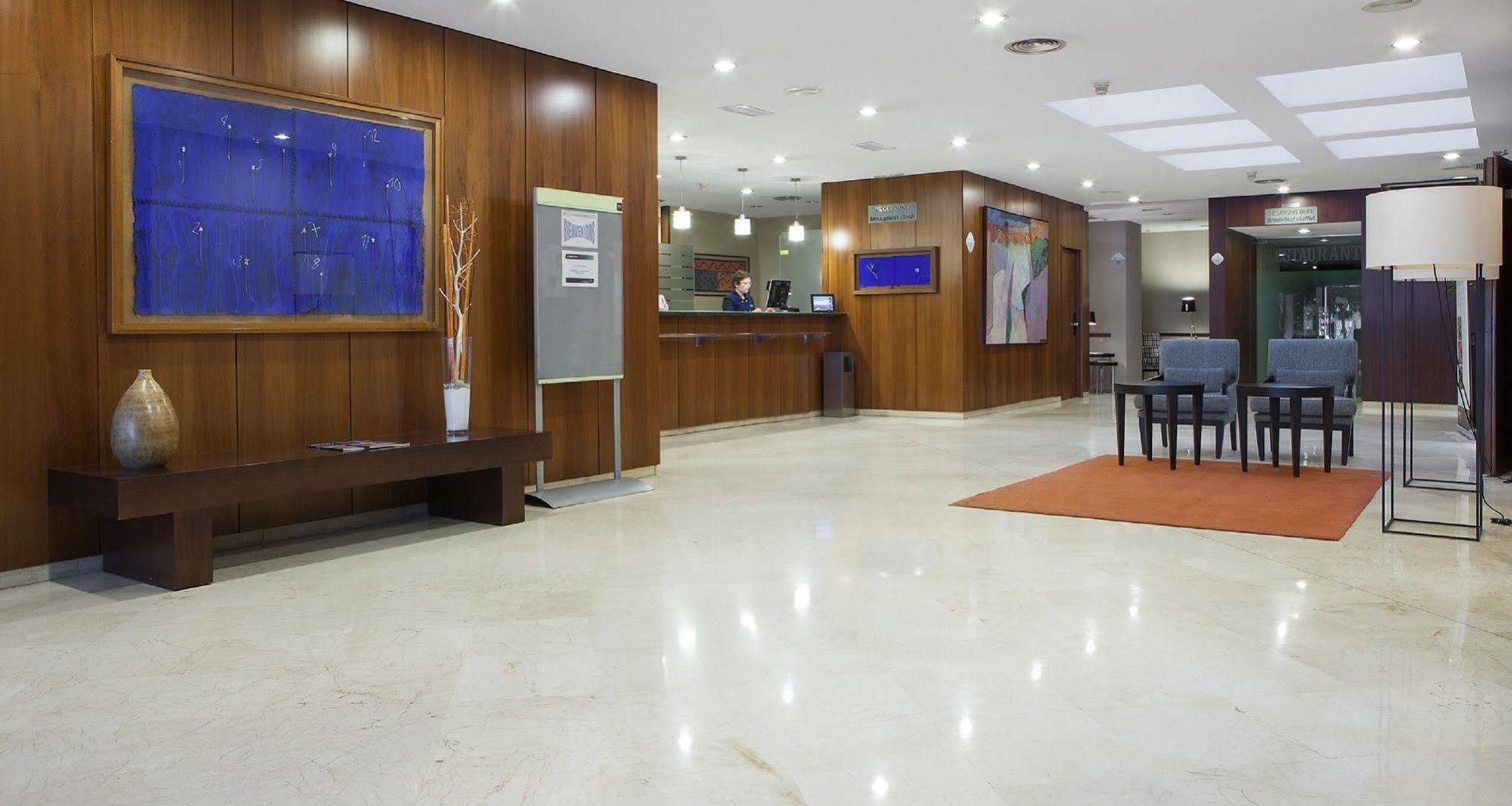 Hotel Nh Ciudad De 3*