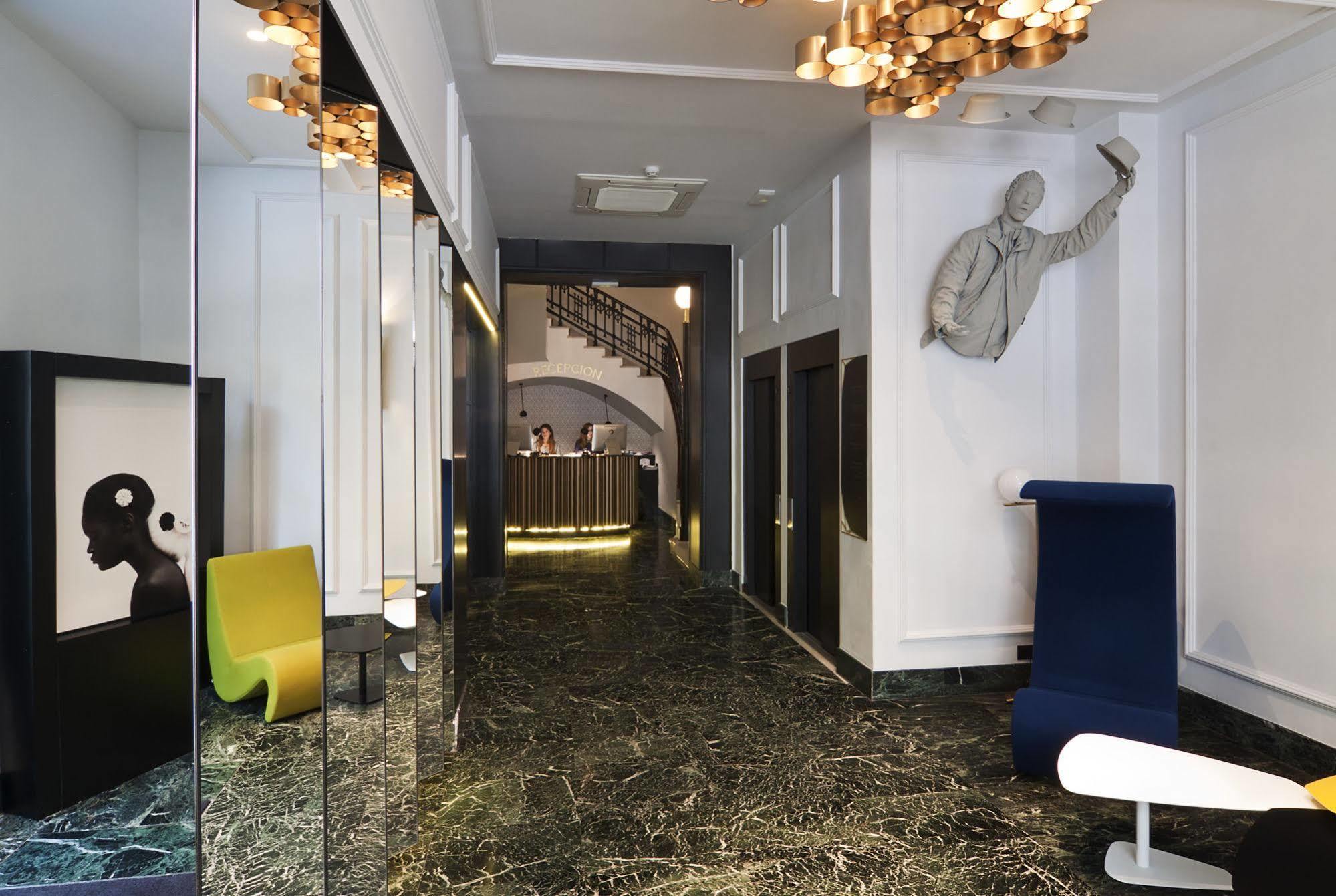 Hotel One Shot Palacio Reina Victoria 04