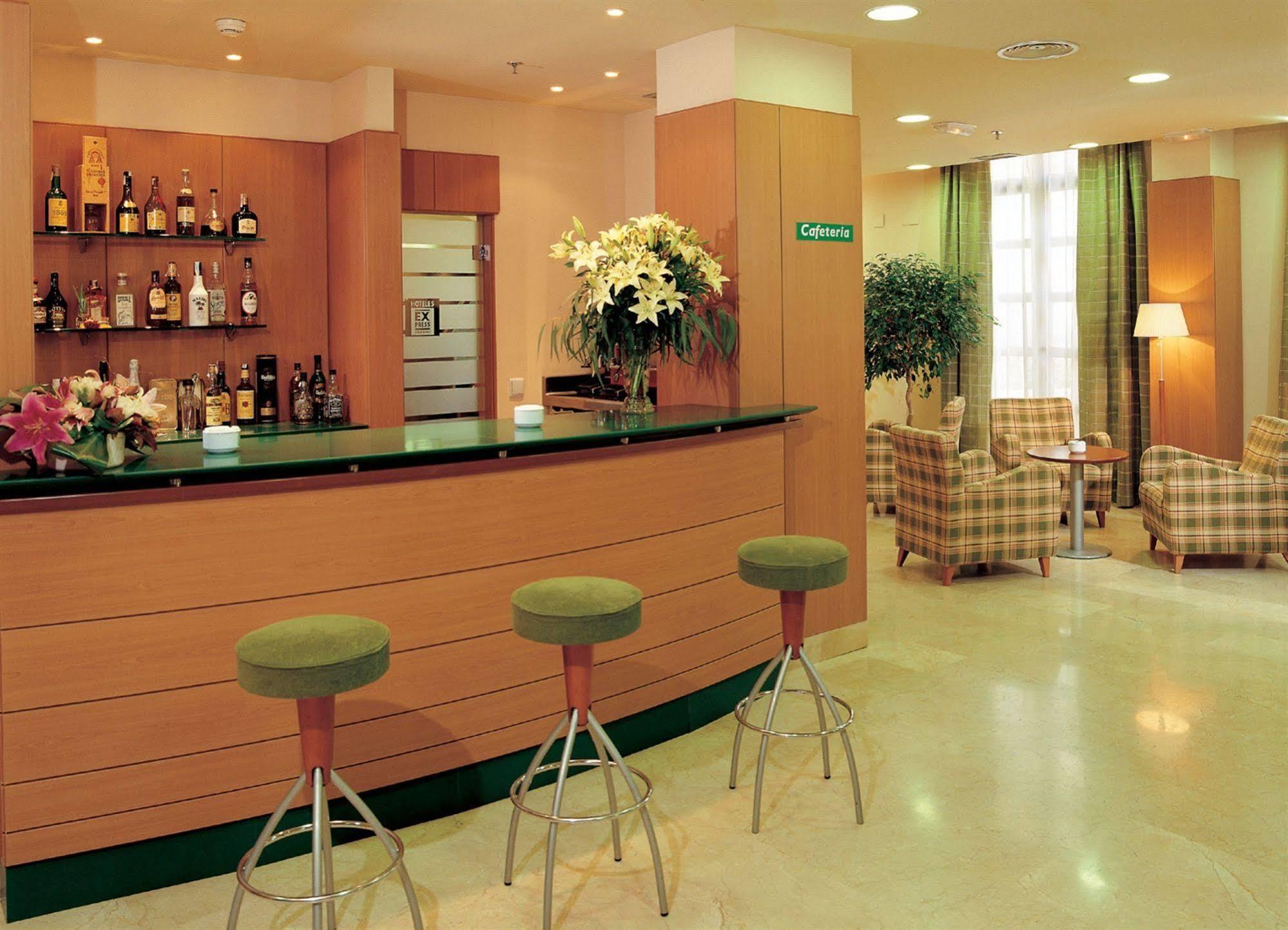 Hotel Nh Ciencias