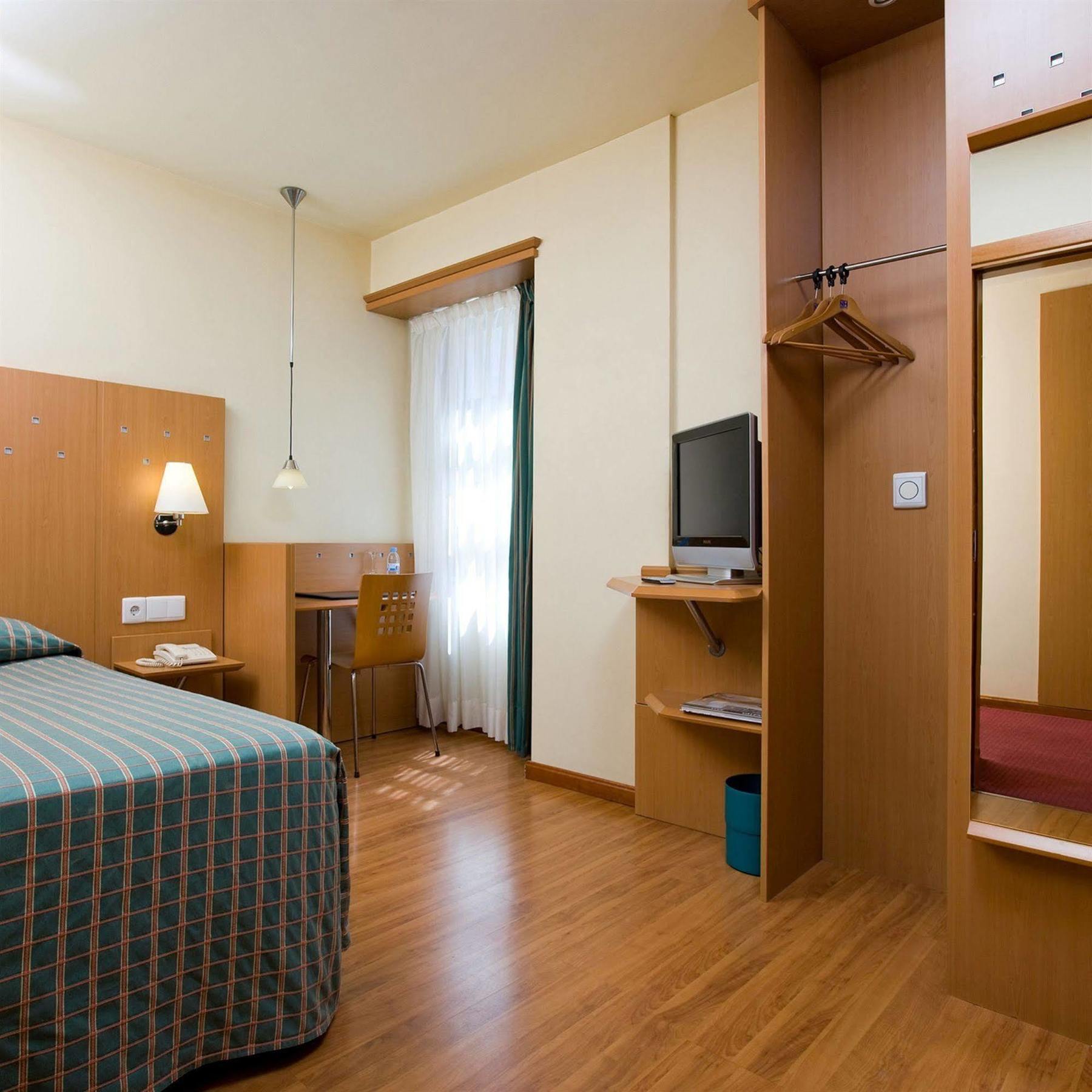 Nh Ciencias 3* Valencia