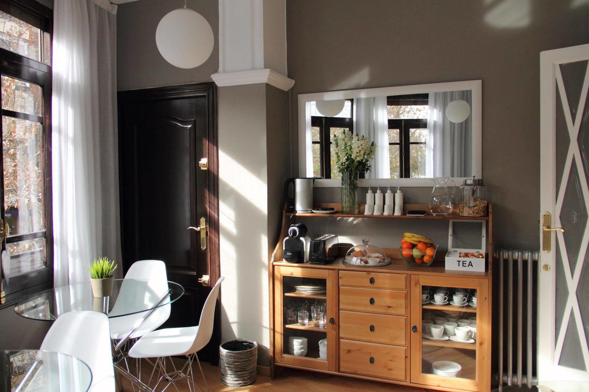 7 Moons B&B