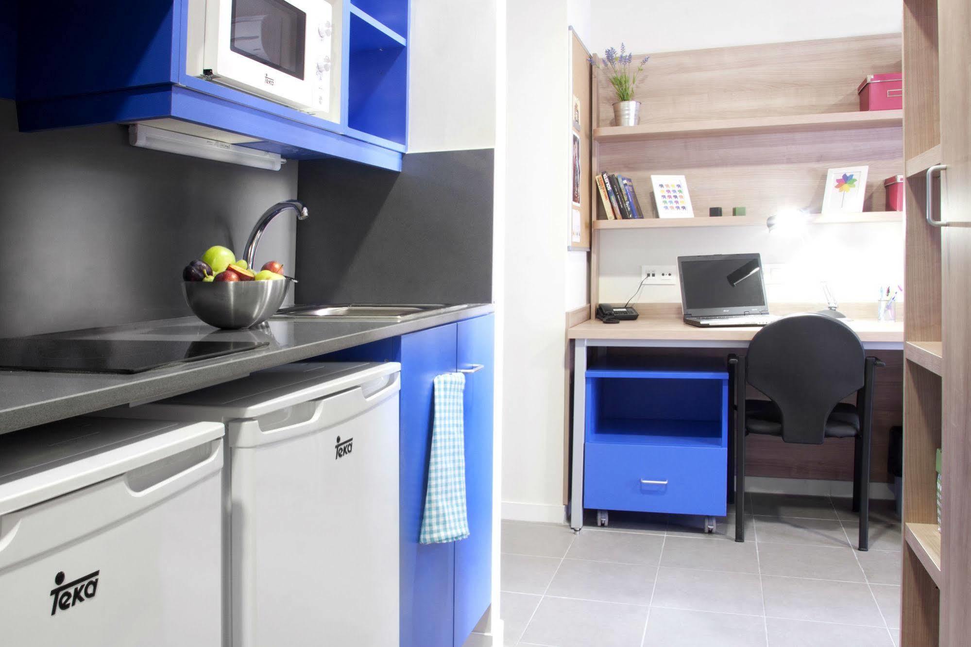 Colegio Mayor La Concepción Hostal Valencia