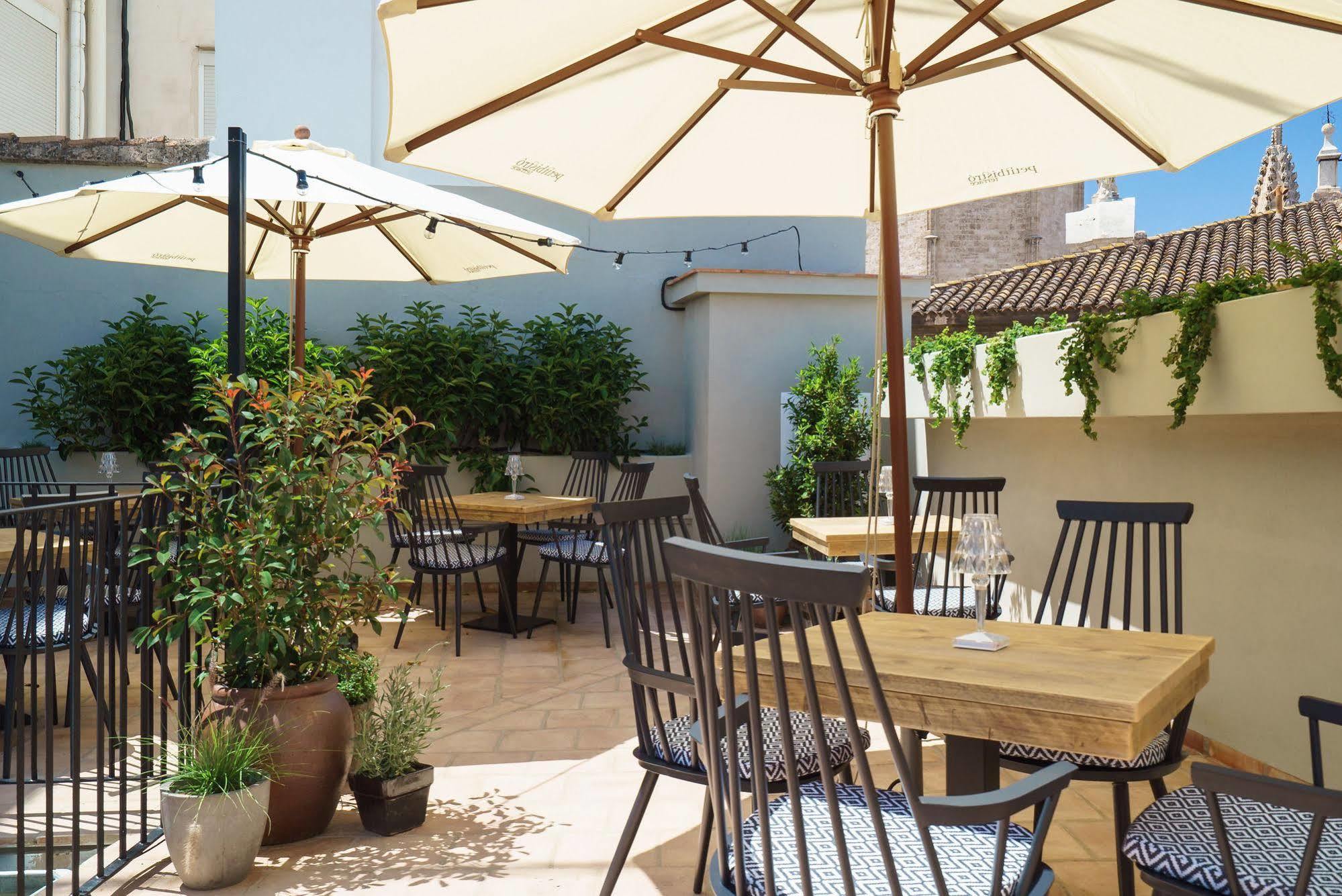 Hotel The Valentia Cabillers