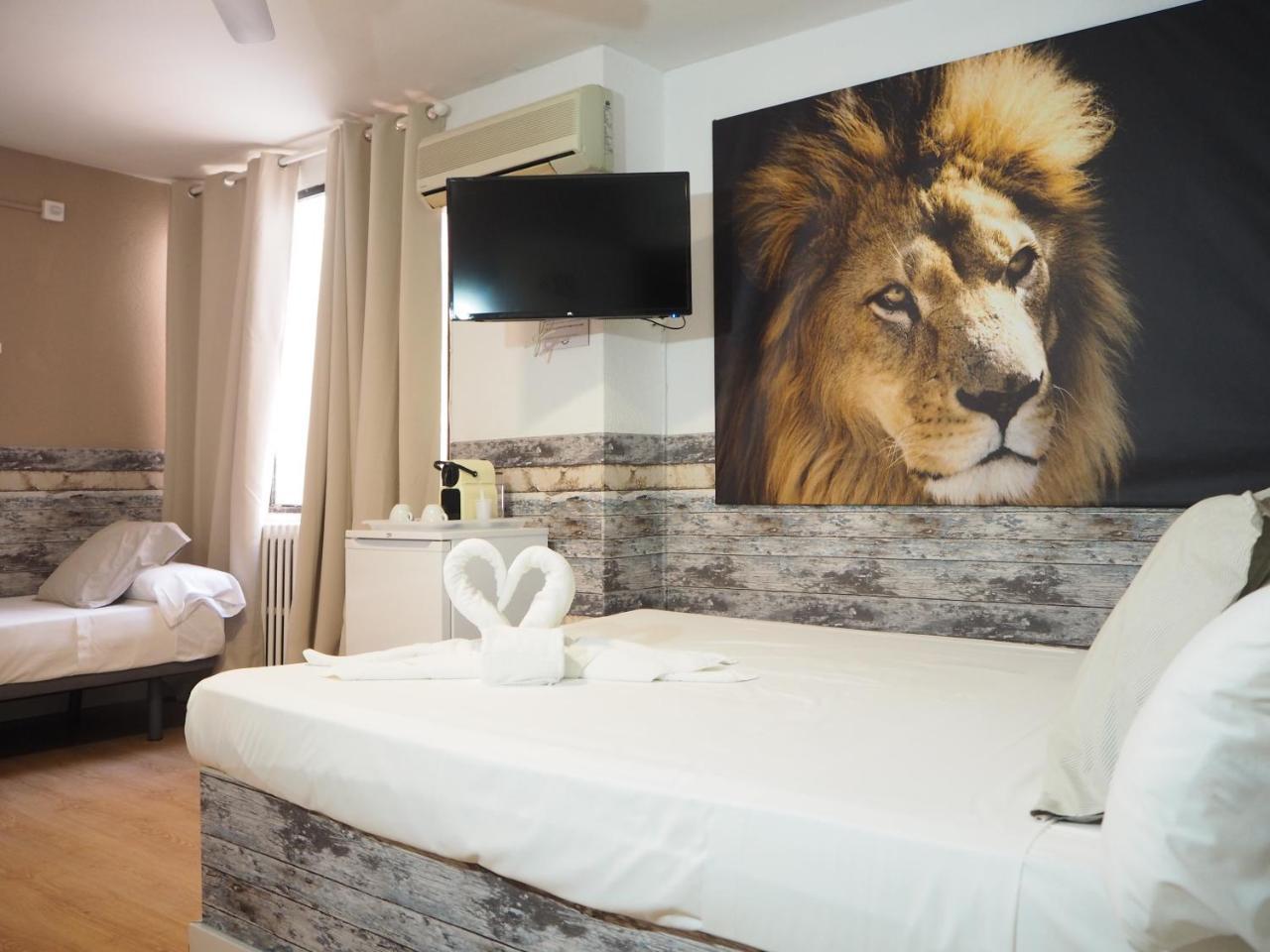Suits You: Adults-only Centro Historico With Auto Check-in Hotel Valência