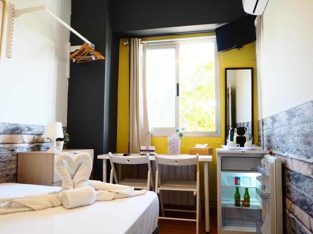 Suits You: Adults-only Centro Historico With Auto Check-in 2* Valencia