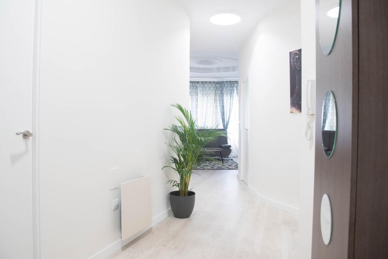 Plaza Ayuntamiento Homestay Valencia