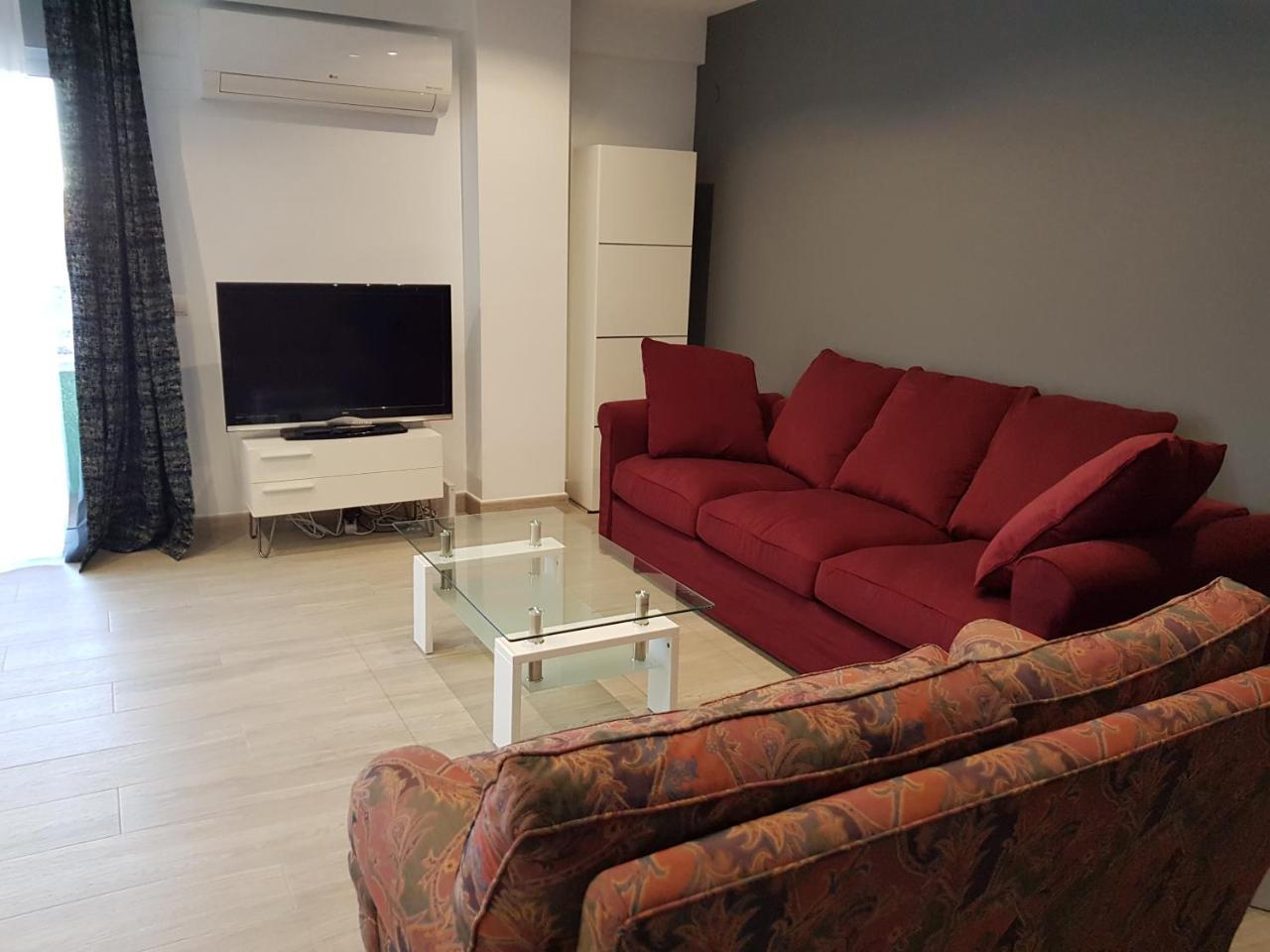 Classic Flat